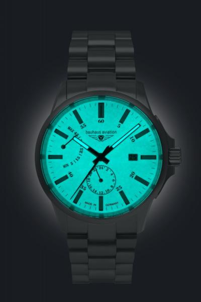 Bauhaus Aviation Herrenuhr Automatik mit Gangreserveanzeige und Titan-Gliederarmband